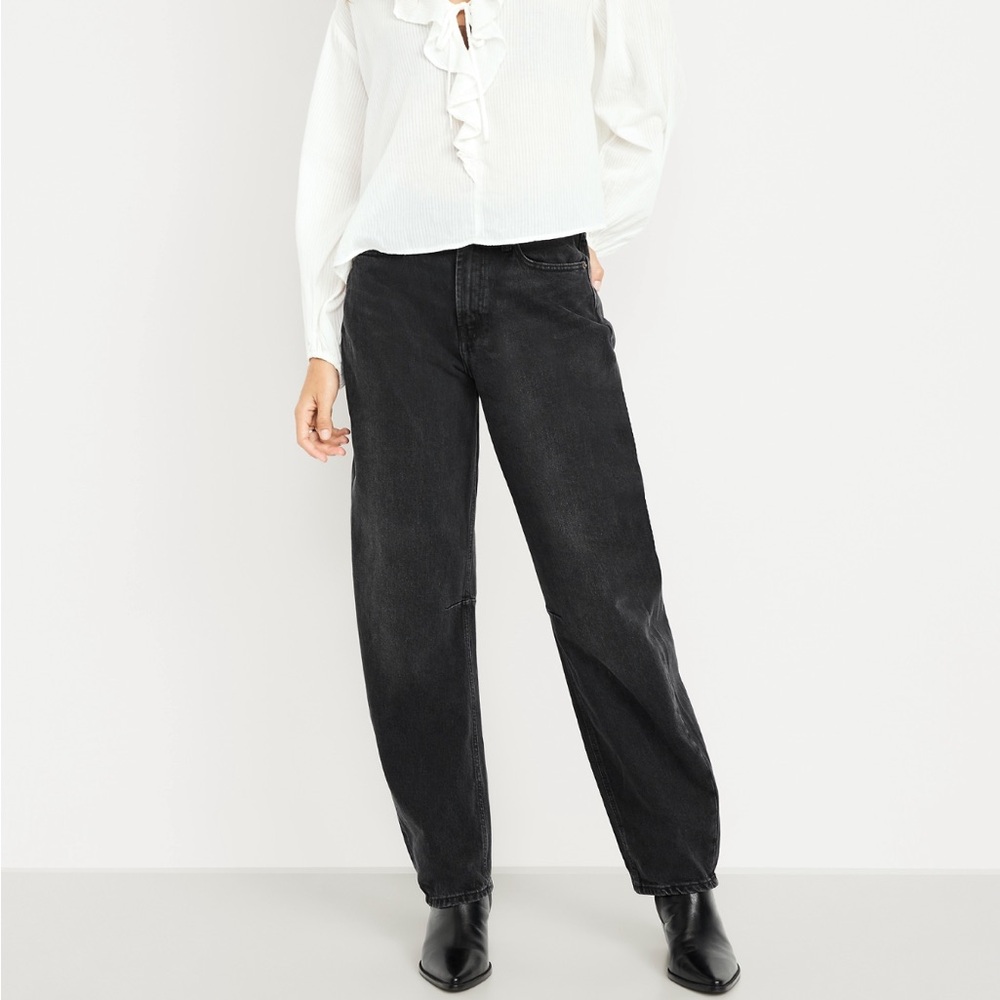 Old Navy Women's Black Barrel Jeans